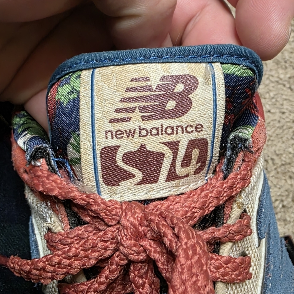 New Balance 574 Botanical Garden Edition Size Mens 8.5 - Picture 11 of 11